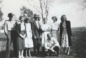 1948 Peterson Family Photo